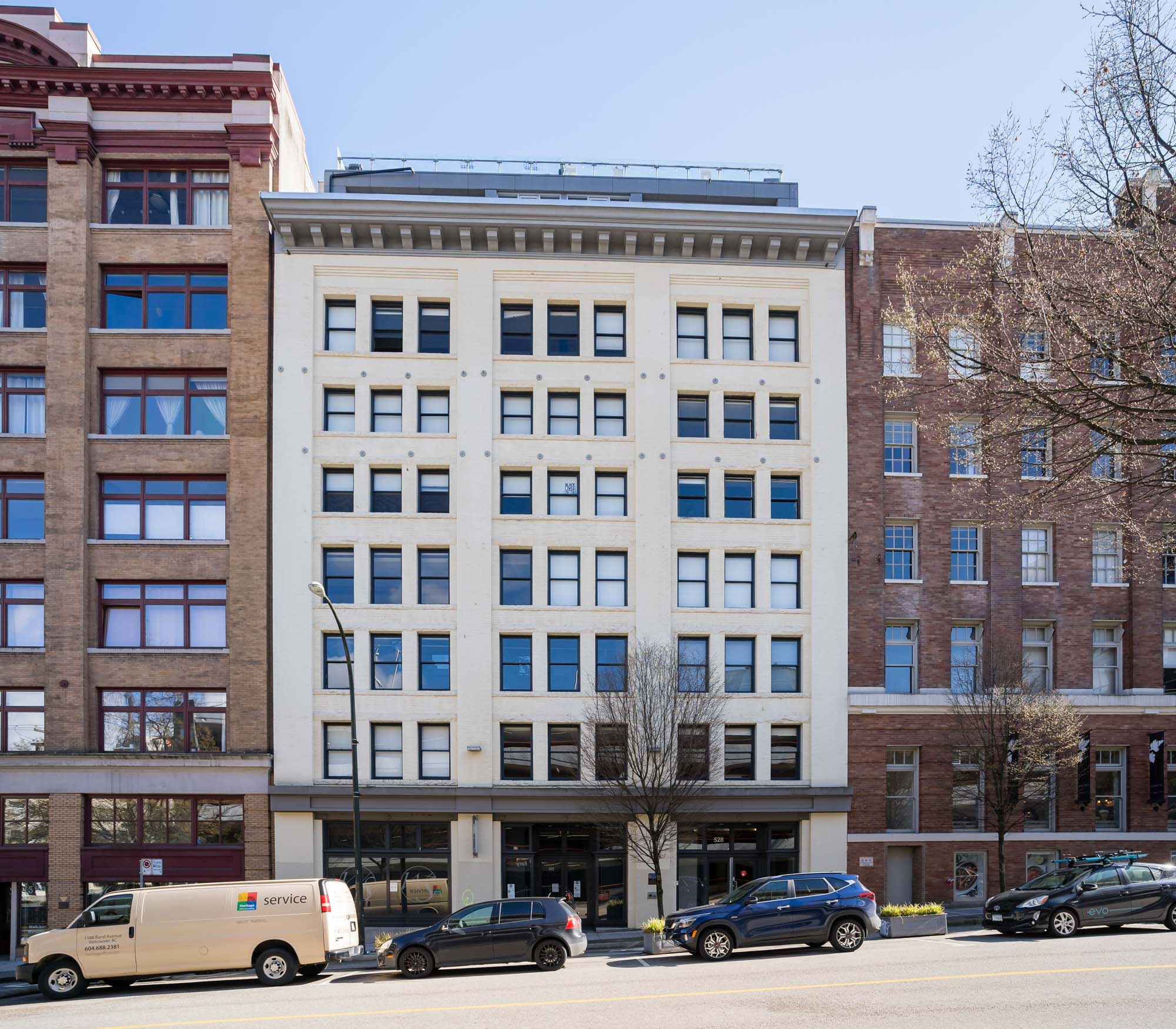 Bowman Lofts (I) Furnished Housing in Vancouver, and The Surrounding Areas LivinLocal.ca